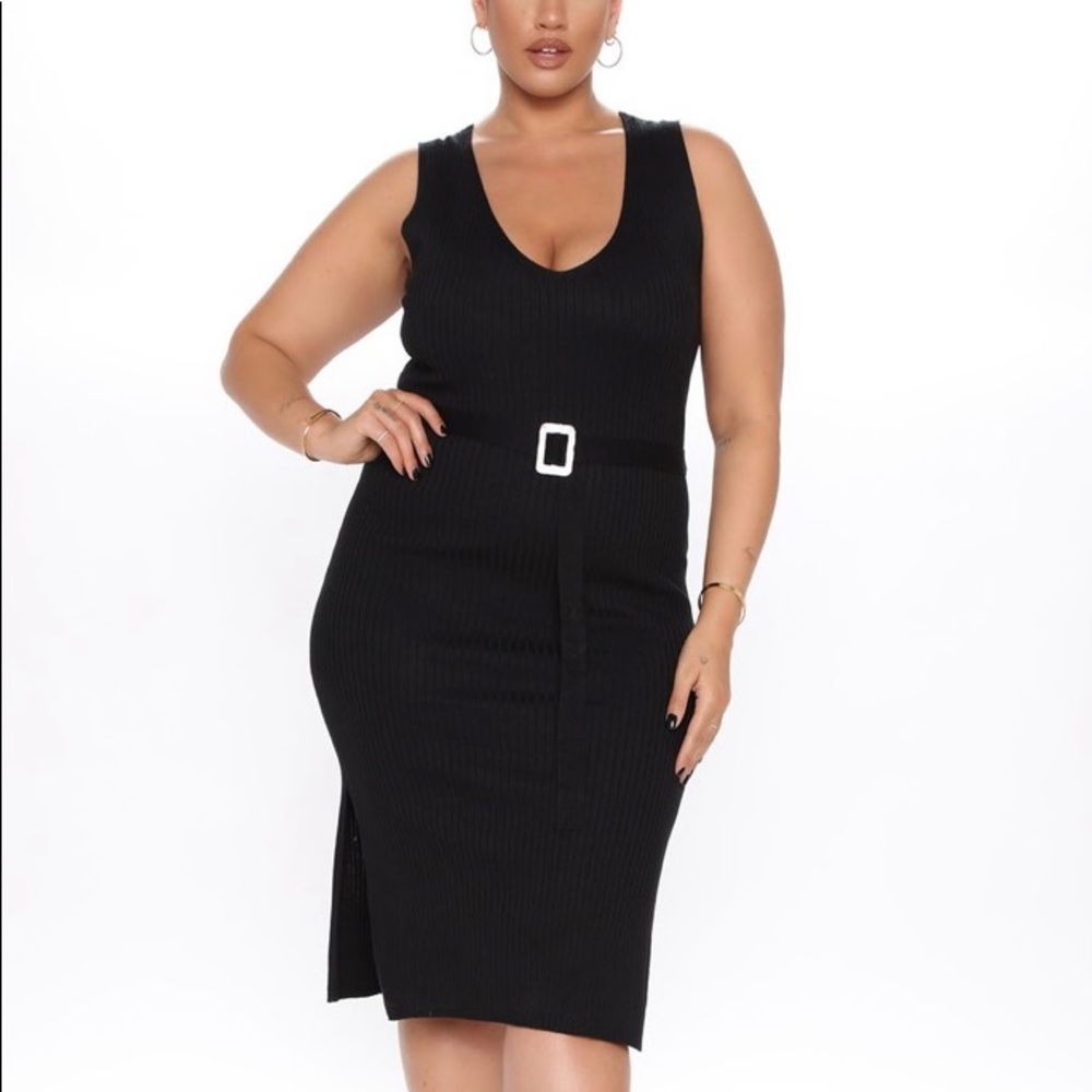 Black dress with side slits and cute belt